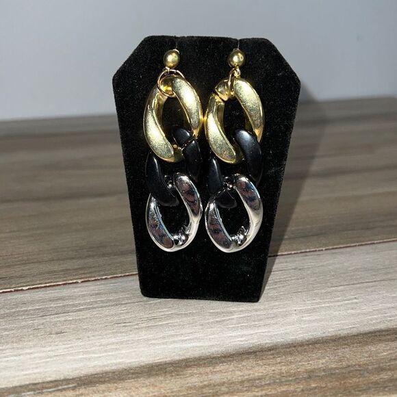 Tri ￼ Colored Long Chunky Chain Earrings Gold Tone Silver Tone & Black NWT - Picture 1 of 6